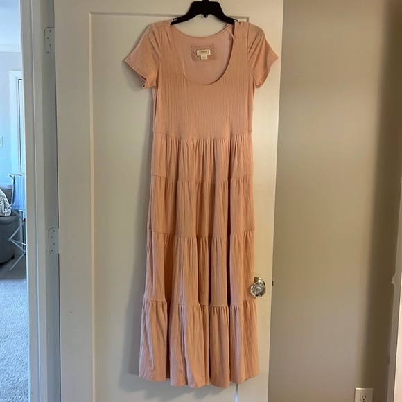 NWOT Anthropologie Maeve Gillian Pink Peach Tiered Maxi Dress Size Small 6 4 - Picture 2 of 3
